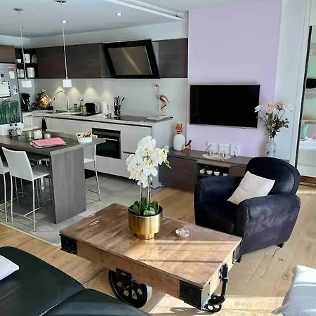 Un Ecrin De Verdure Aux Portes De Paris Apartment *